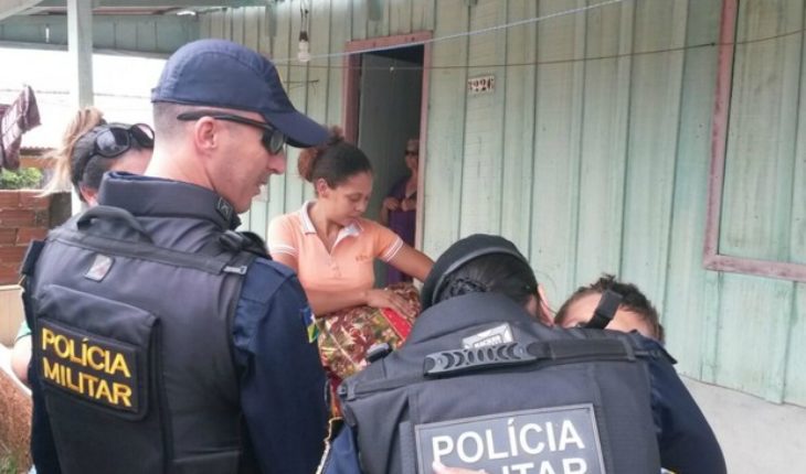 Menino foge ao ouvir que mãe não poderia comprar presente de Natal | #abandonoafetivo Menino foge ao ouvir que mãe não poderia comprar presente de Natal | #abandonoafetivo